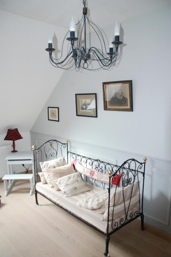 Chambre D'Hotes "Les Paturelles" Fougeres-sur-Bievre 외부 사진