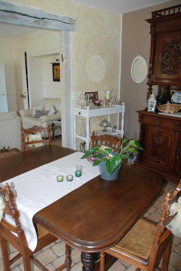 Chambre D'Hotes "Les Paturelles" Fougeres-sur-Bievre 외부 사진
